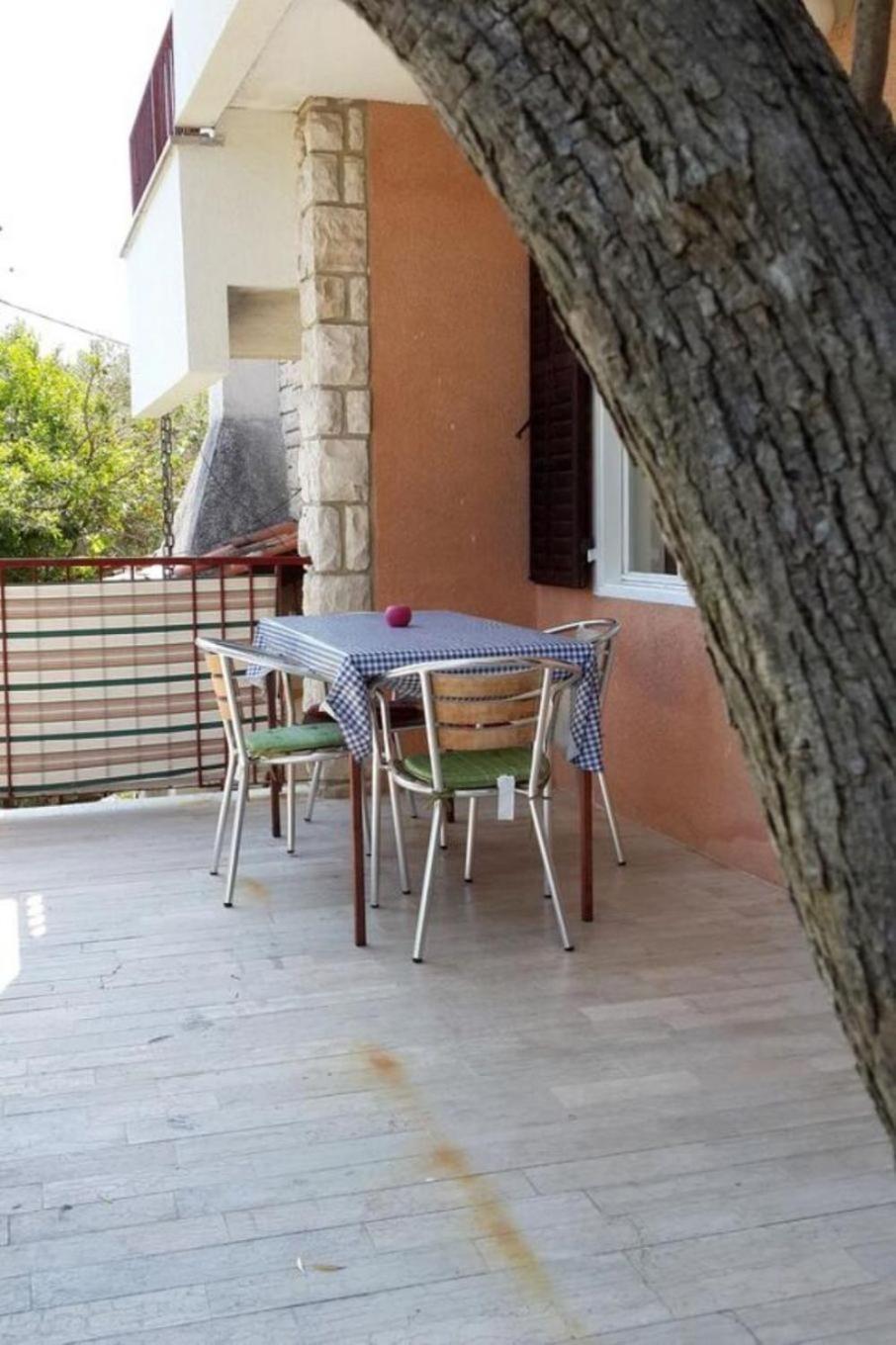 Apartments Griv - Close To The Sea Valun Εξωτερικό φωτογραφία