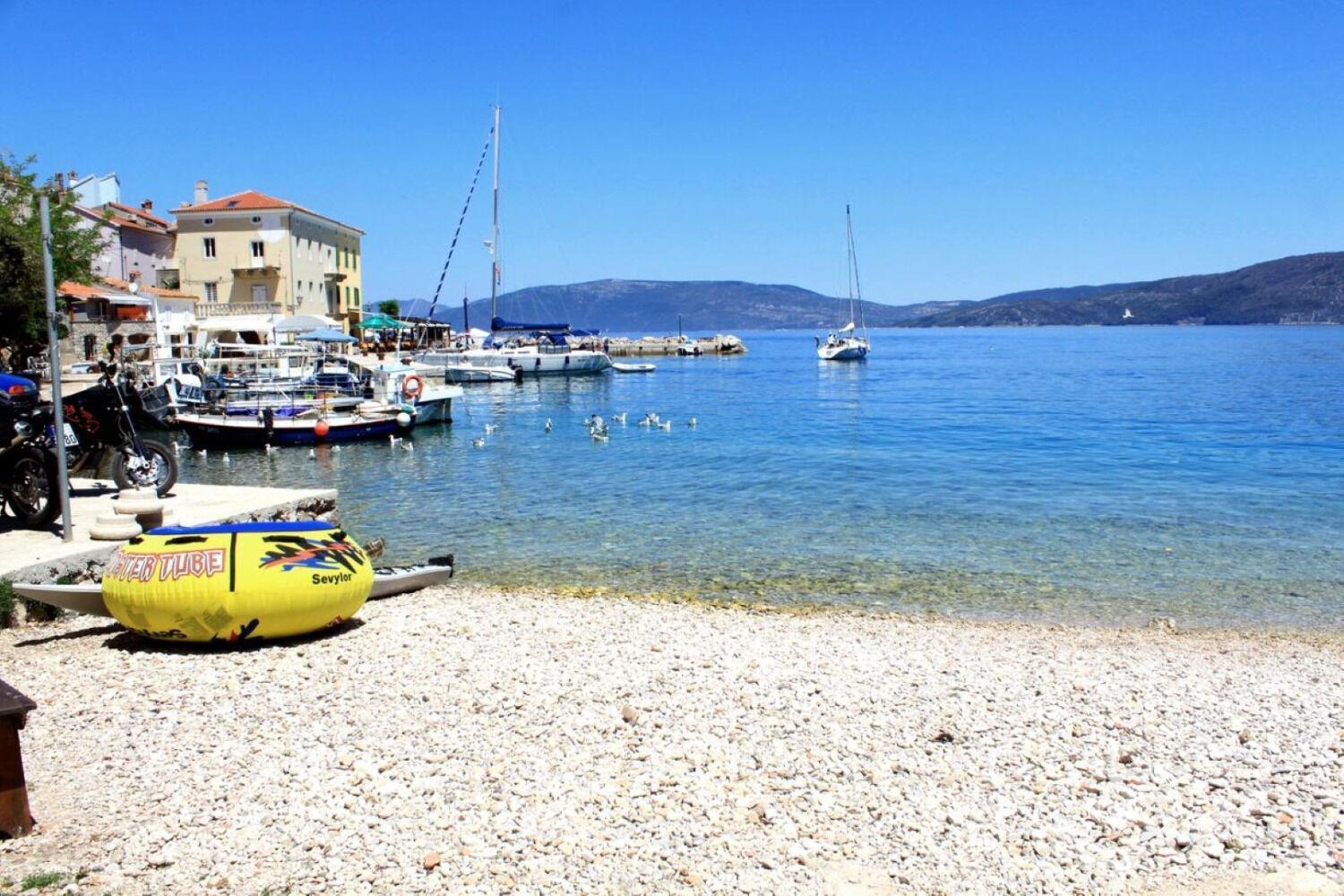 Apartments Griv - Close To The Sea Valun Εξωτερικό φωτογραφία